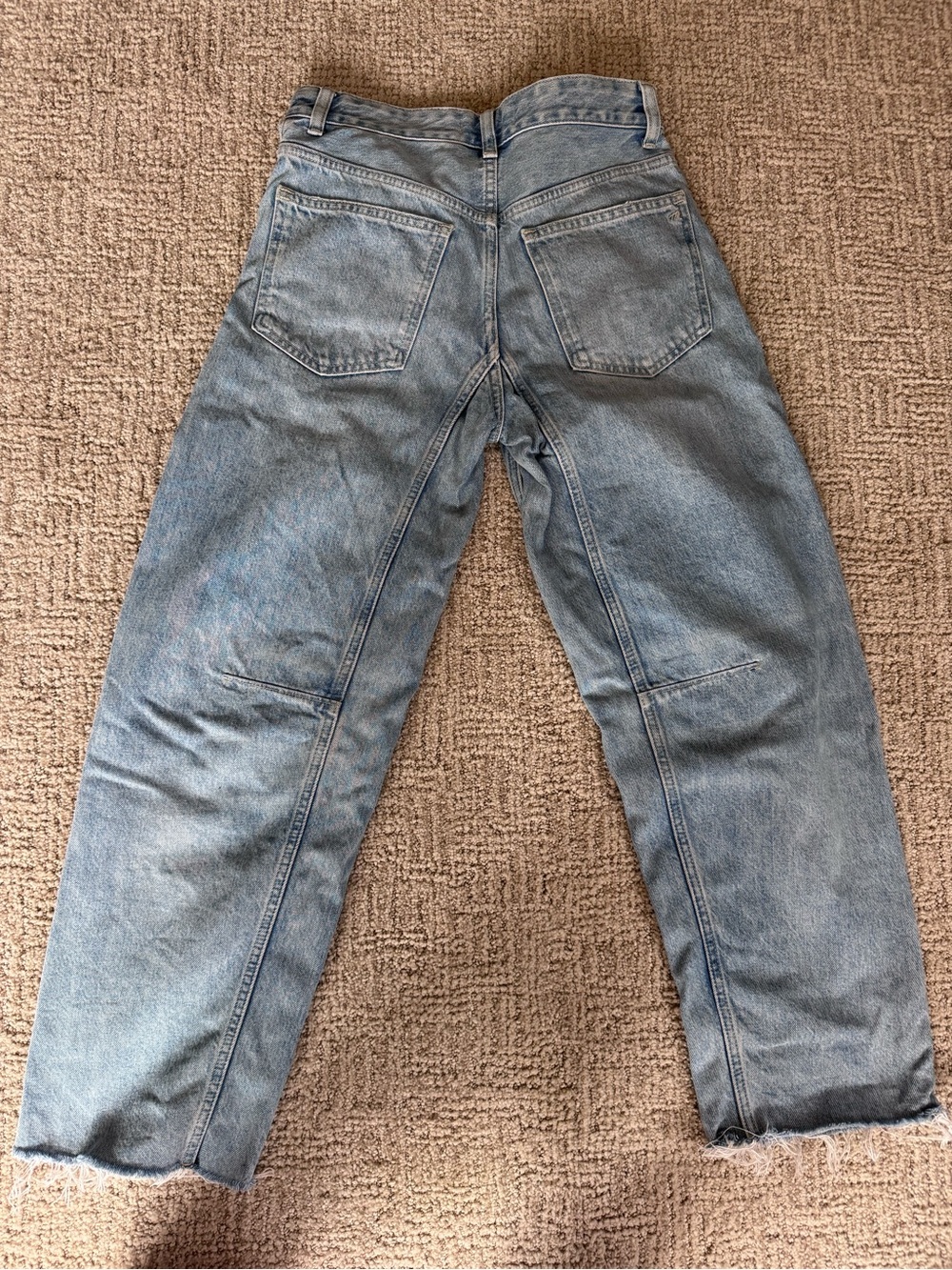 Madewell The Darted Barrel-Leg Jean, size 23 - Picture 3 of 3
